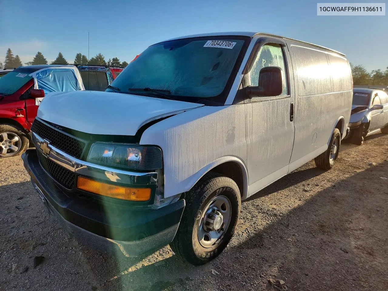 CHEVROLET EXPRESS 2017, VIN 1GCWGAFF9H1136611