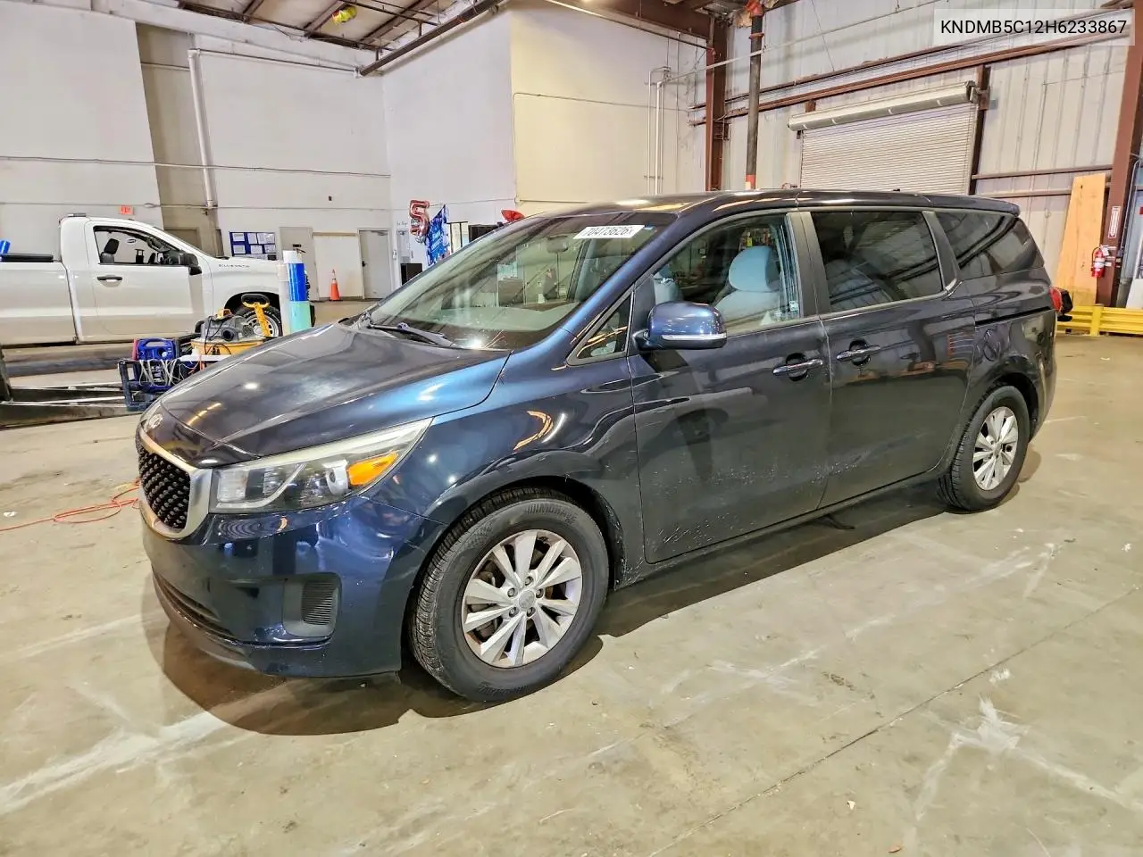 KIA SEDONA 2017, VIN KNDMB5C12H6233867