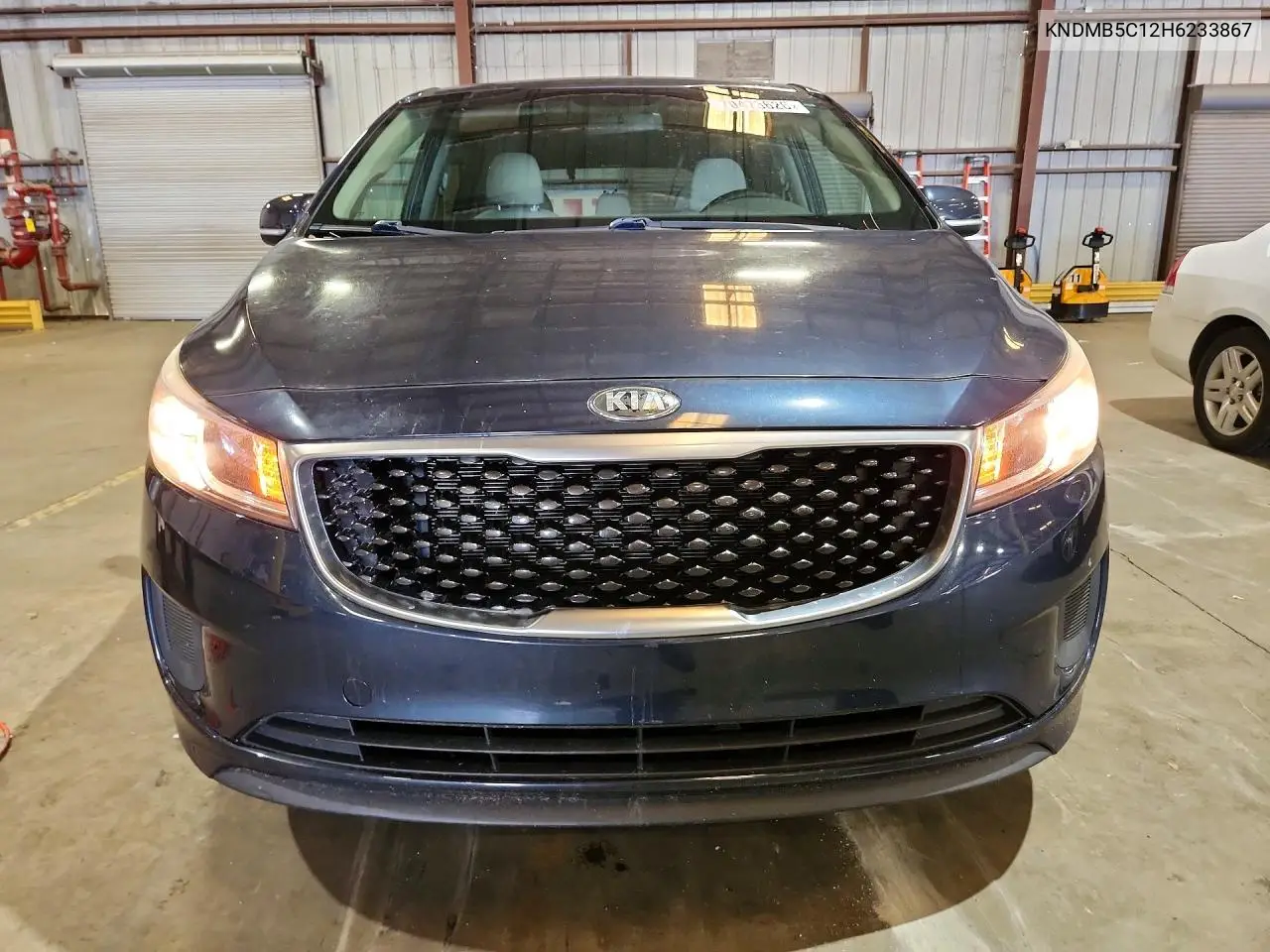 2017 KIA SEDONA VIN KNDMB5C12H6233867 — фото 5