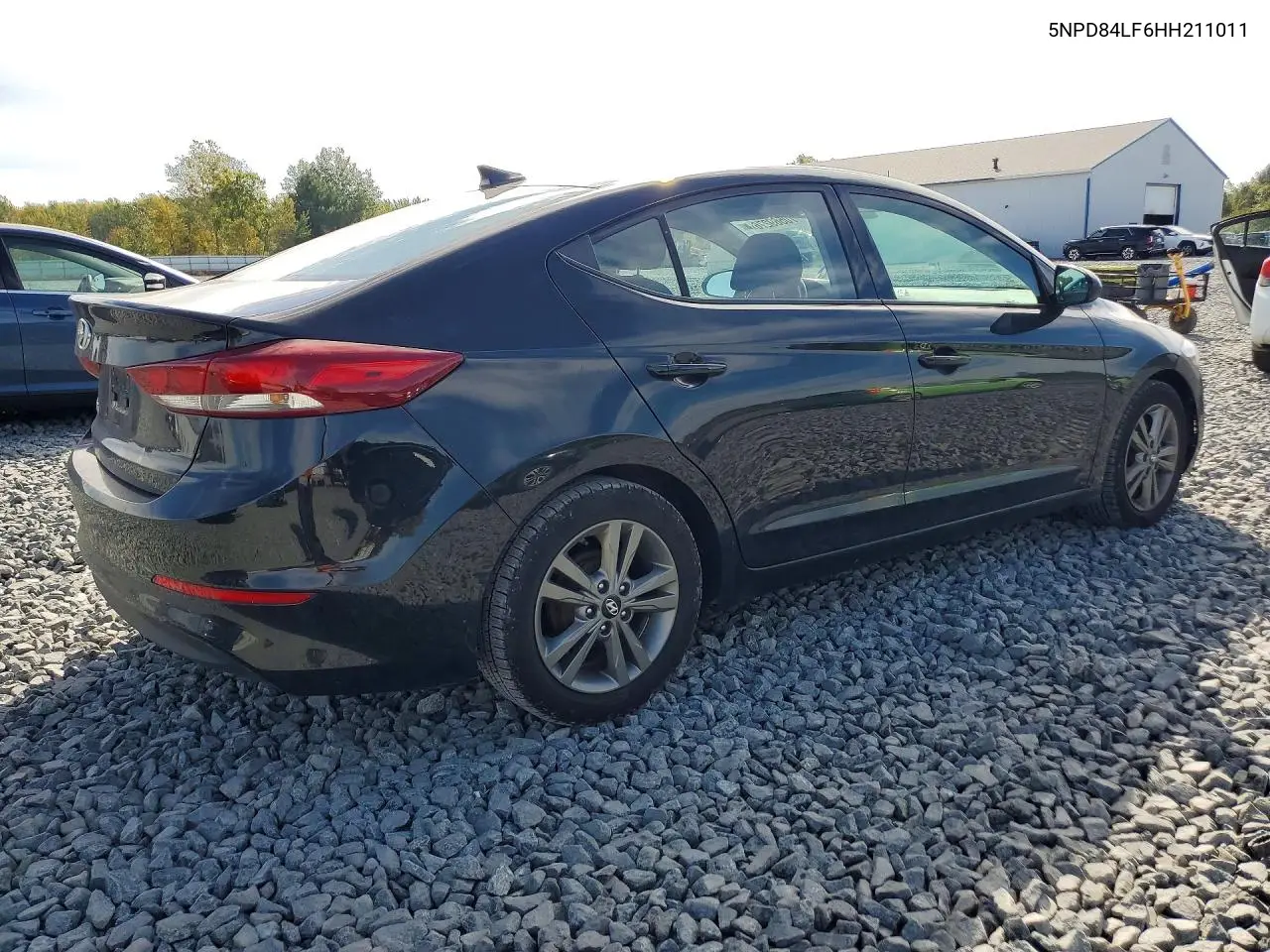 2017 HYUNDAI ELANTRA VIN 5NPD84LF6HH211011 — фото 4