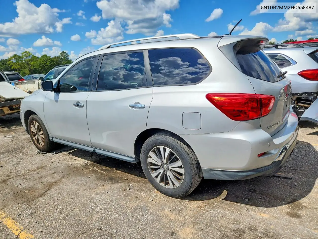 2017 NISSAN PATHFINDER VIN 5N1DR2MM2HC658487 — фото 2