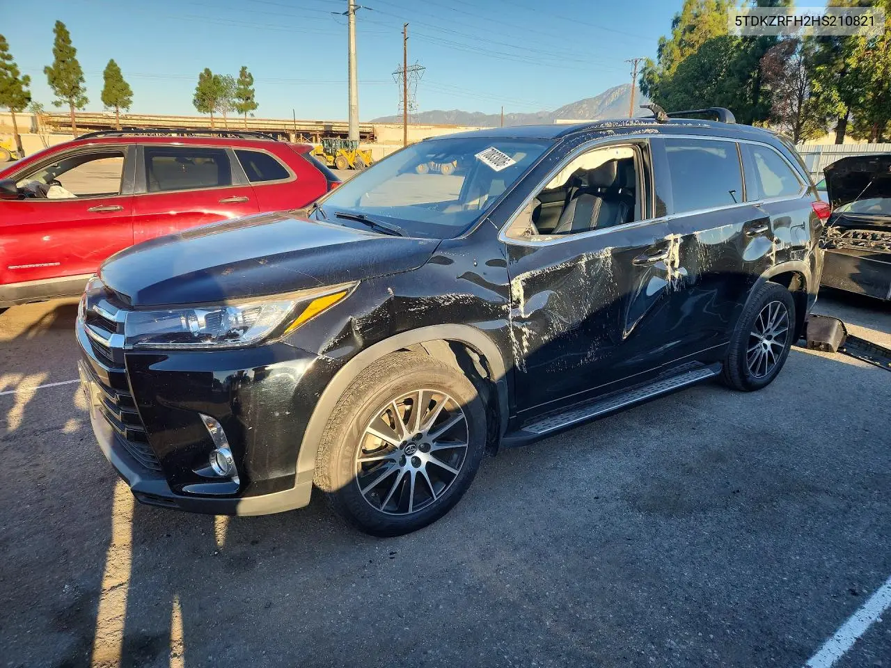 TOYOTA HIGHLANDER 2017, VIN 5TDKZRFH2HS210821