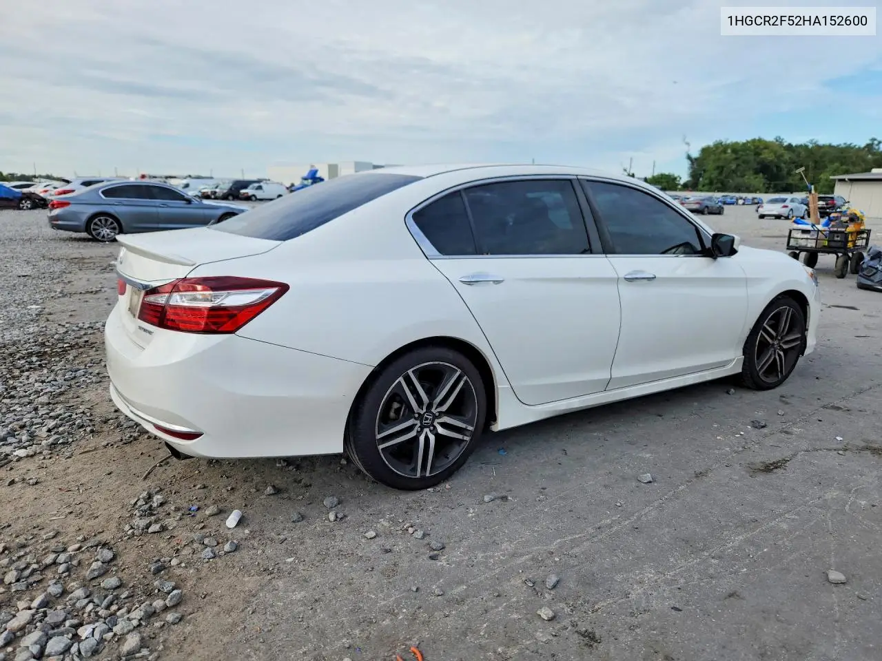 2017 HONDA ACCORD VIN 1HGCR2F52HA152600 — фото 3