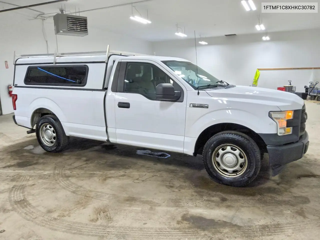 2017 FORD F-150 VIN 1FTMF1C8XHKC30782 — фото 4