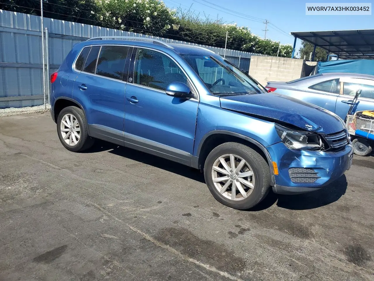 2017 VOLKSWAGEN TIGUAN VIN WVGRV7AX3HK003452 — фото 4