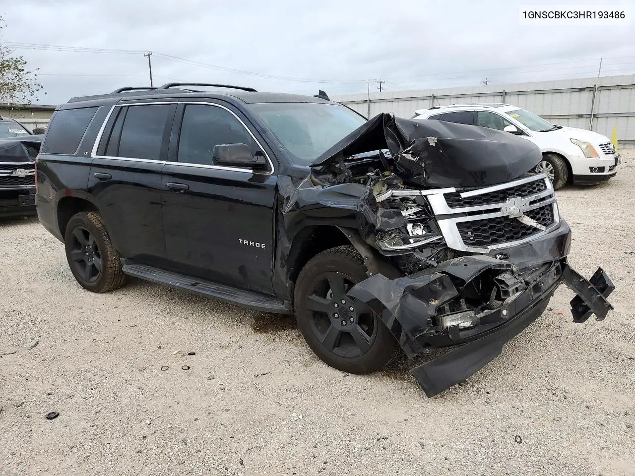 2017 CHEVROLET TAHOE VIN 1GNSCBKC3HR193486 — фото 4