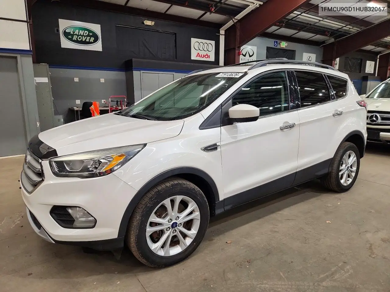 FORD ESCAPE 2017, VIN 1FMCU9GD1HUB32067