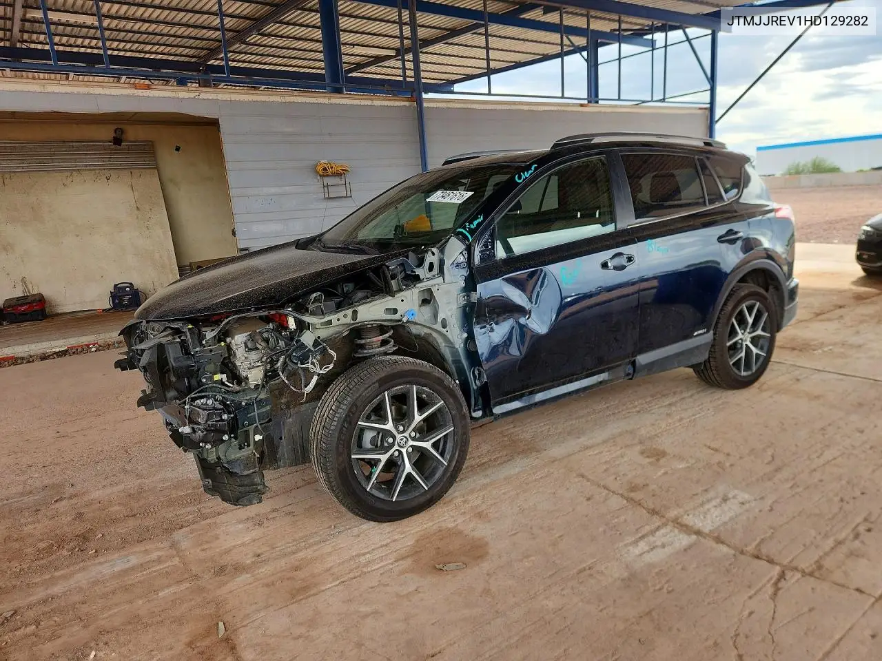 TOYOTA RAV 4 2017, VIN JTMJJREV1HD129282