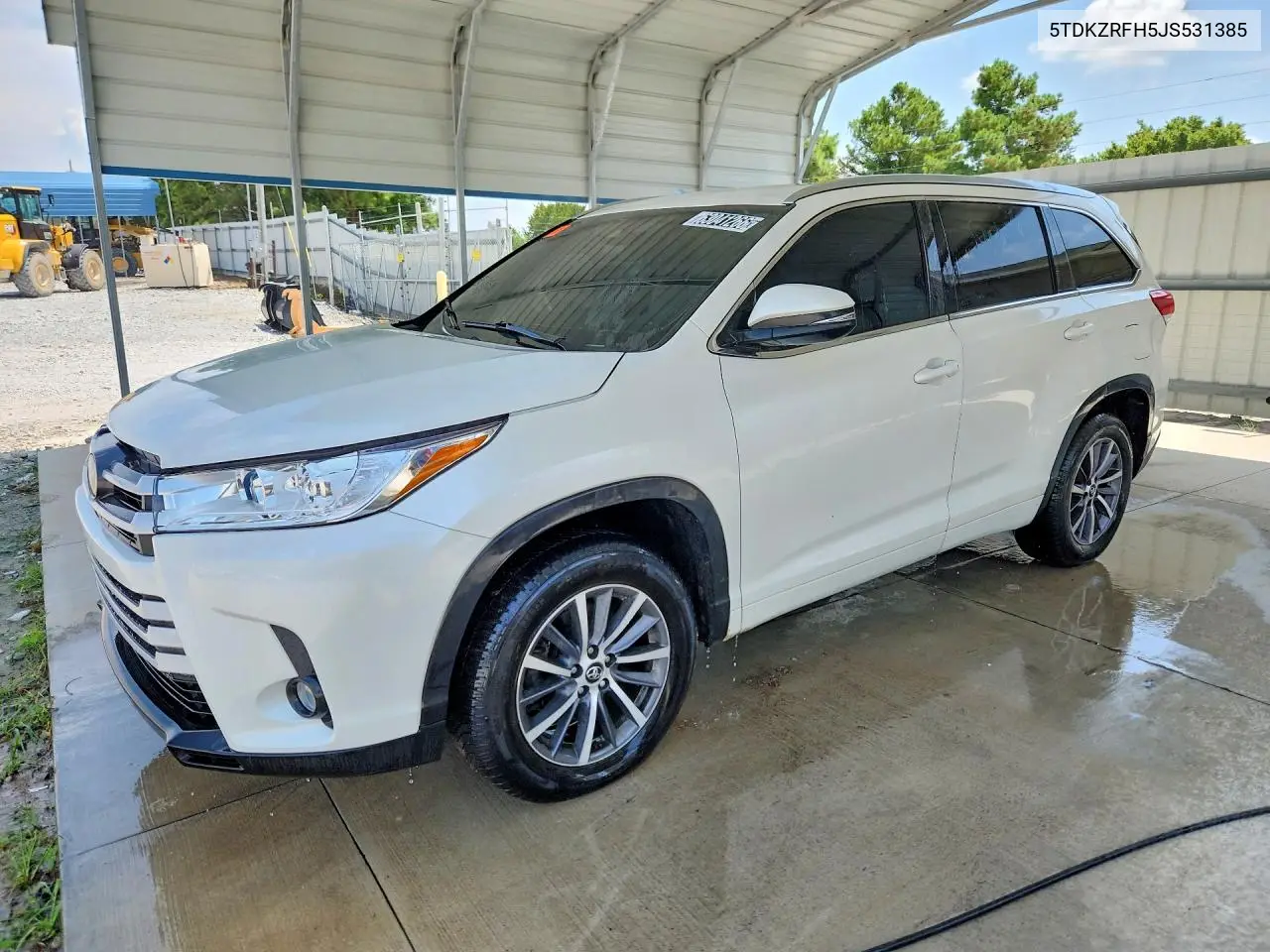 TOYOTA HIGHLANDER 2018, VIN 5TDKZRFH5JS531385