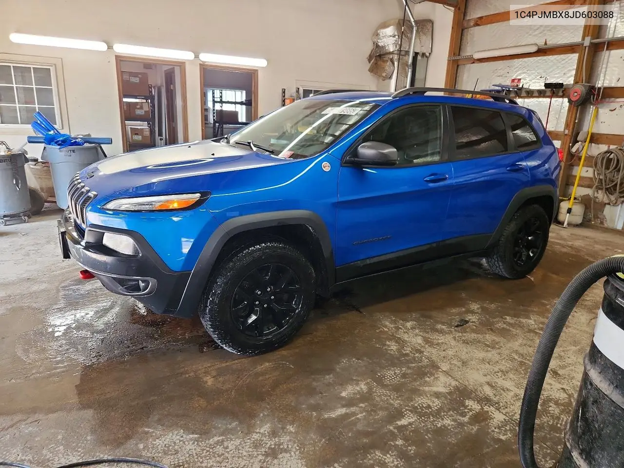 JEEP CHEROKEE 2018, VIN 1C4PJMBX8JD603088