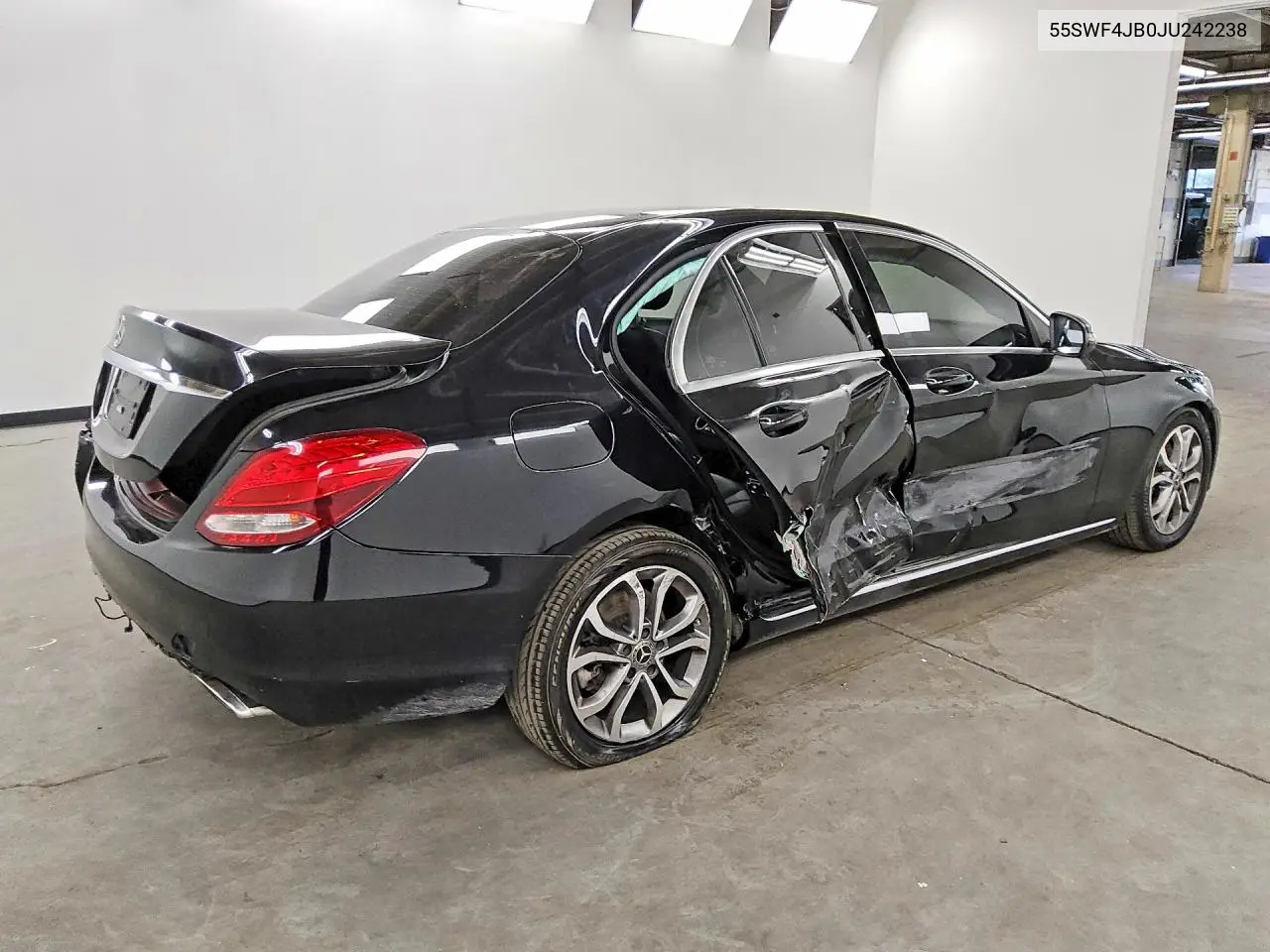 2018 MERCEDES C-KLASSE VIN 55SWF4JB0JU242238 — фото 3