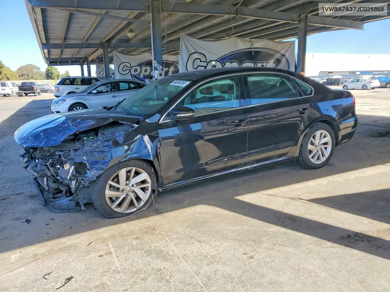 VOLKSWAGEN PASSAT 2018, VIN 1VWBA7A37JC025868