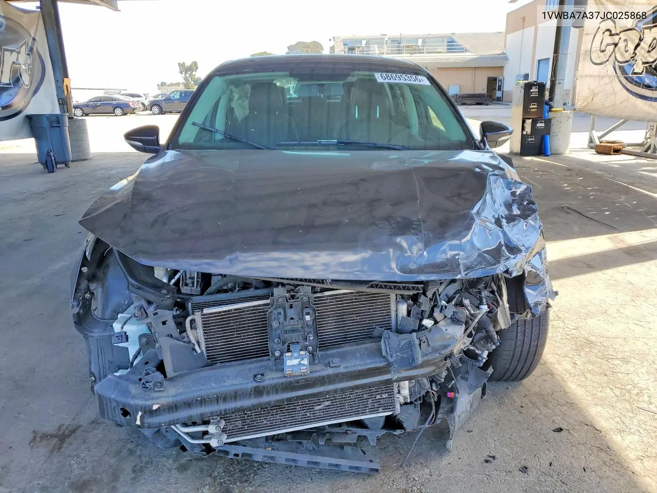 2018 VOLKSWAGEN PASSAT VIN 1VWBA7A37JC025868 — фото 5
