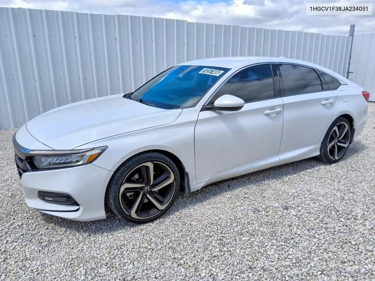 HONDA ACCORD 2018, VIN 1HGCV1F38JA234051