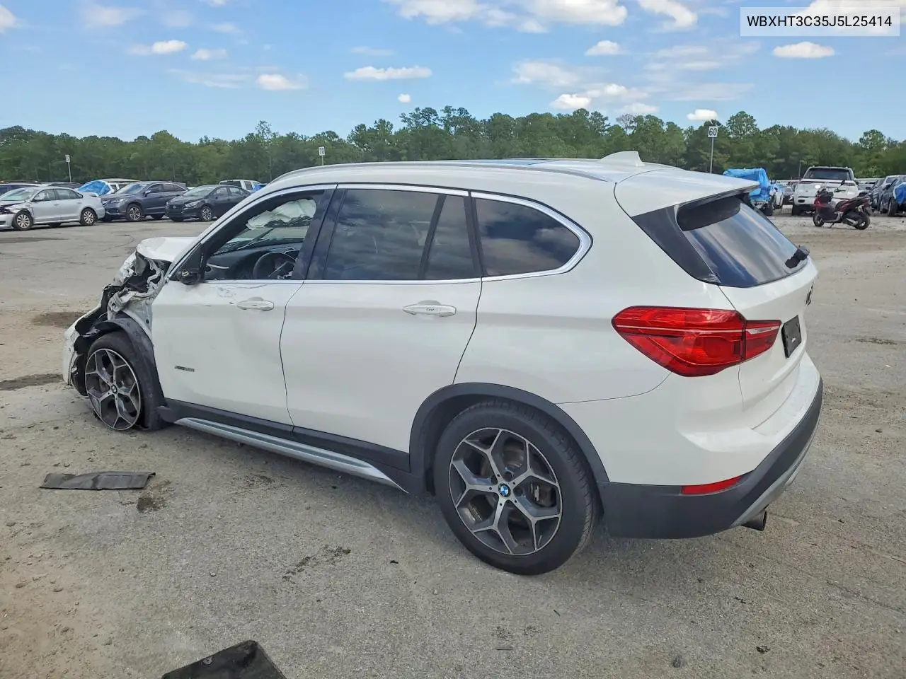 2018 BMW X1 VIN WBXHT3C35J5L25414 — фото 2
