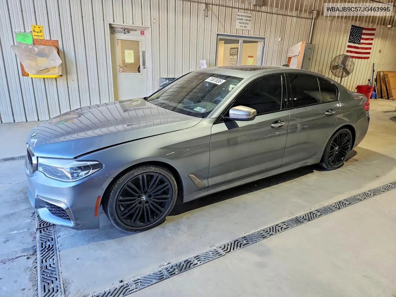 BMW 5ER 2018, VIN WBAJB9C57JG463995