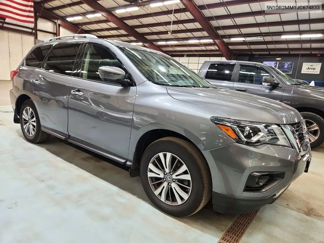 2018 NISSAN PATHFINDER VIN 5N1DR2MM1JC674833 — фото 4