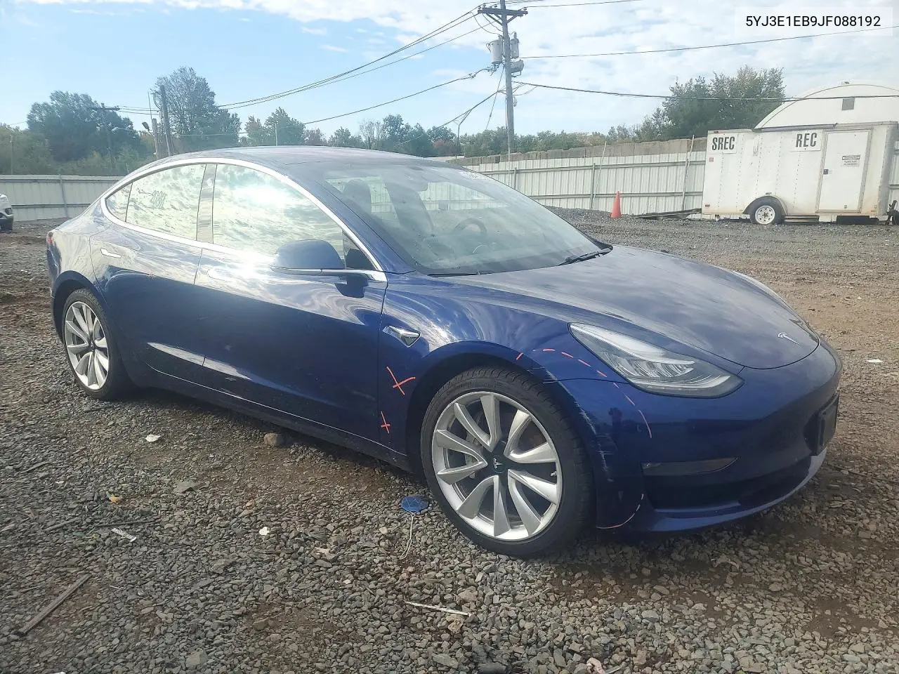 2018 TESLA MODEL 3 VIN 5YJ3E1EB9JF088192 — фото 4
