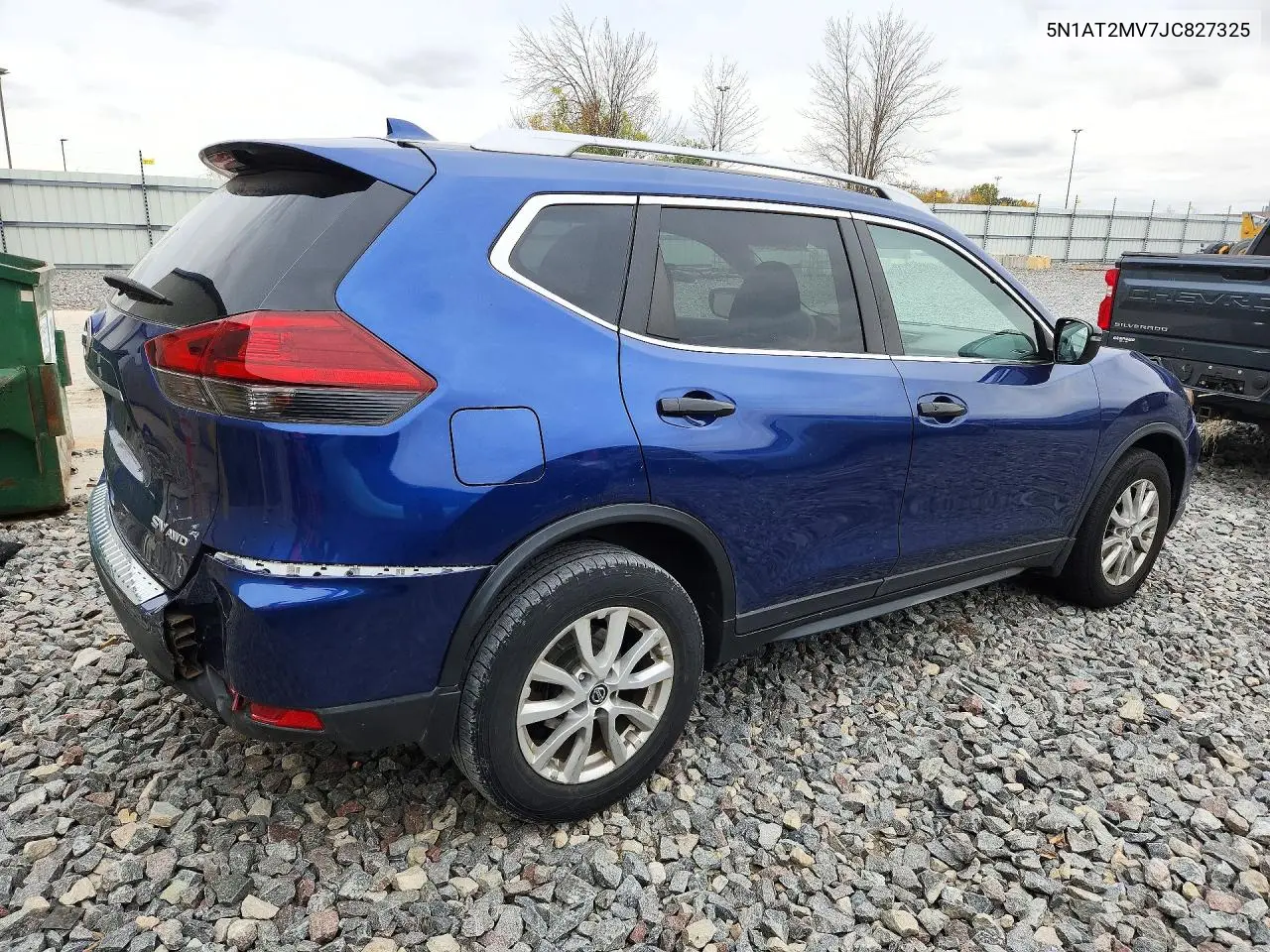 2018 NISSAN ROGUE VIN 5N1AT2MV7JC827325 — фото 3