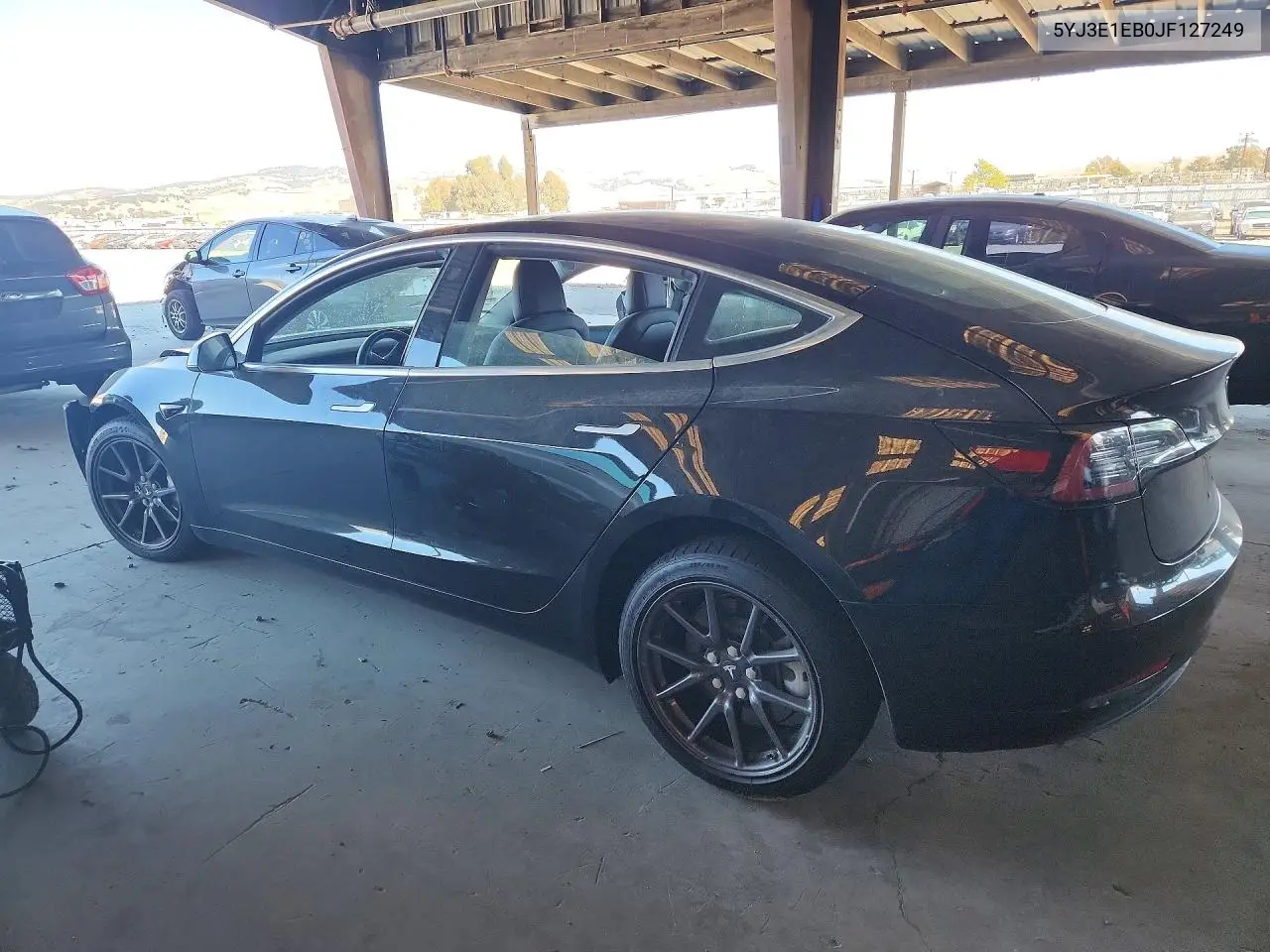 2018 TESLA MODEL 3 VIN 5YJ3E1EB0JF127249 — фото 2