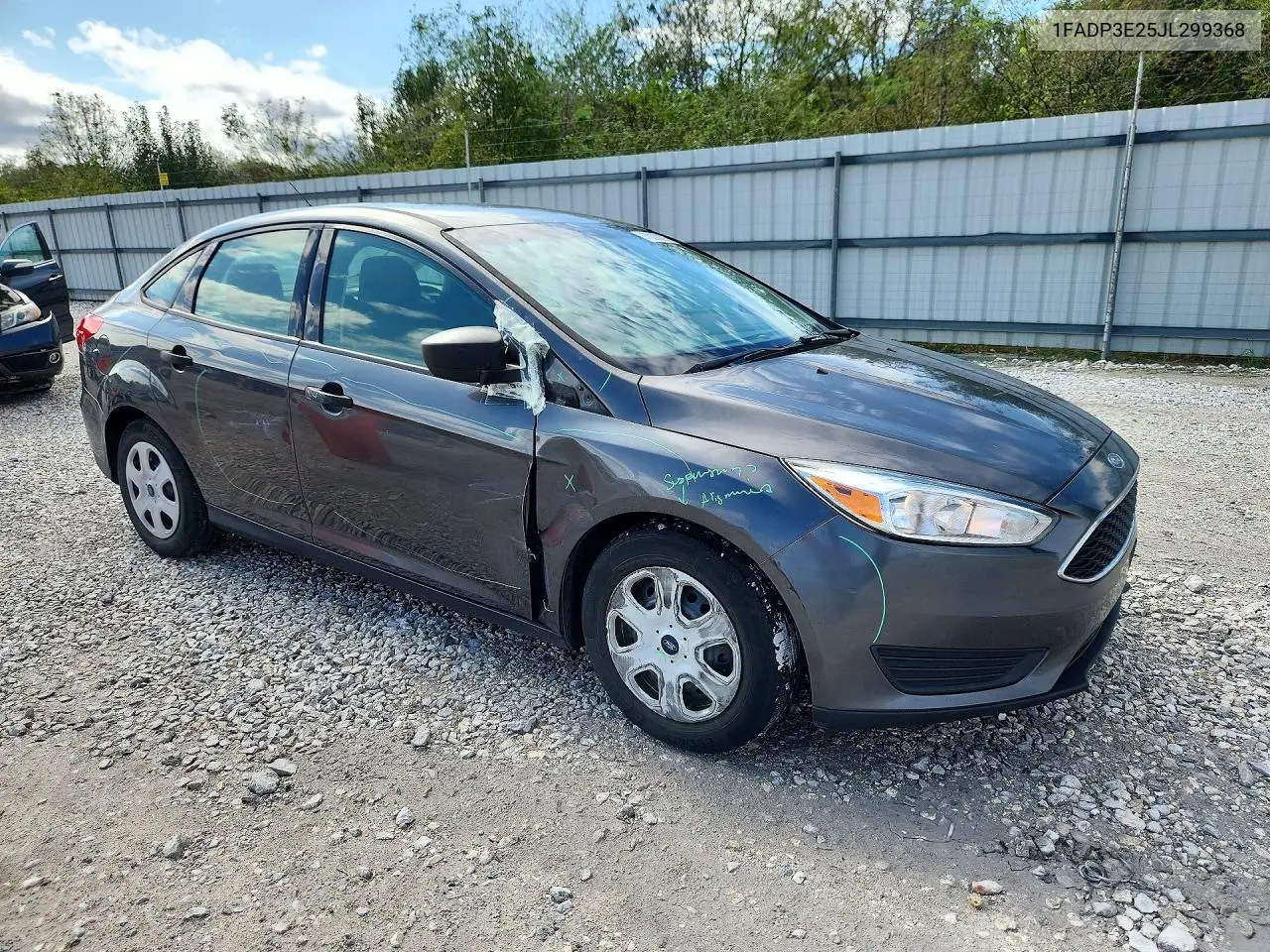 2018 FORD FOCUS VIN 1FADP3E25JL299368 — фото 4