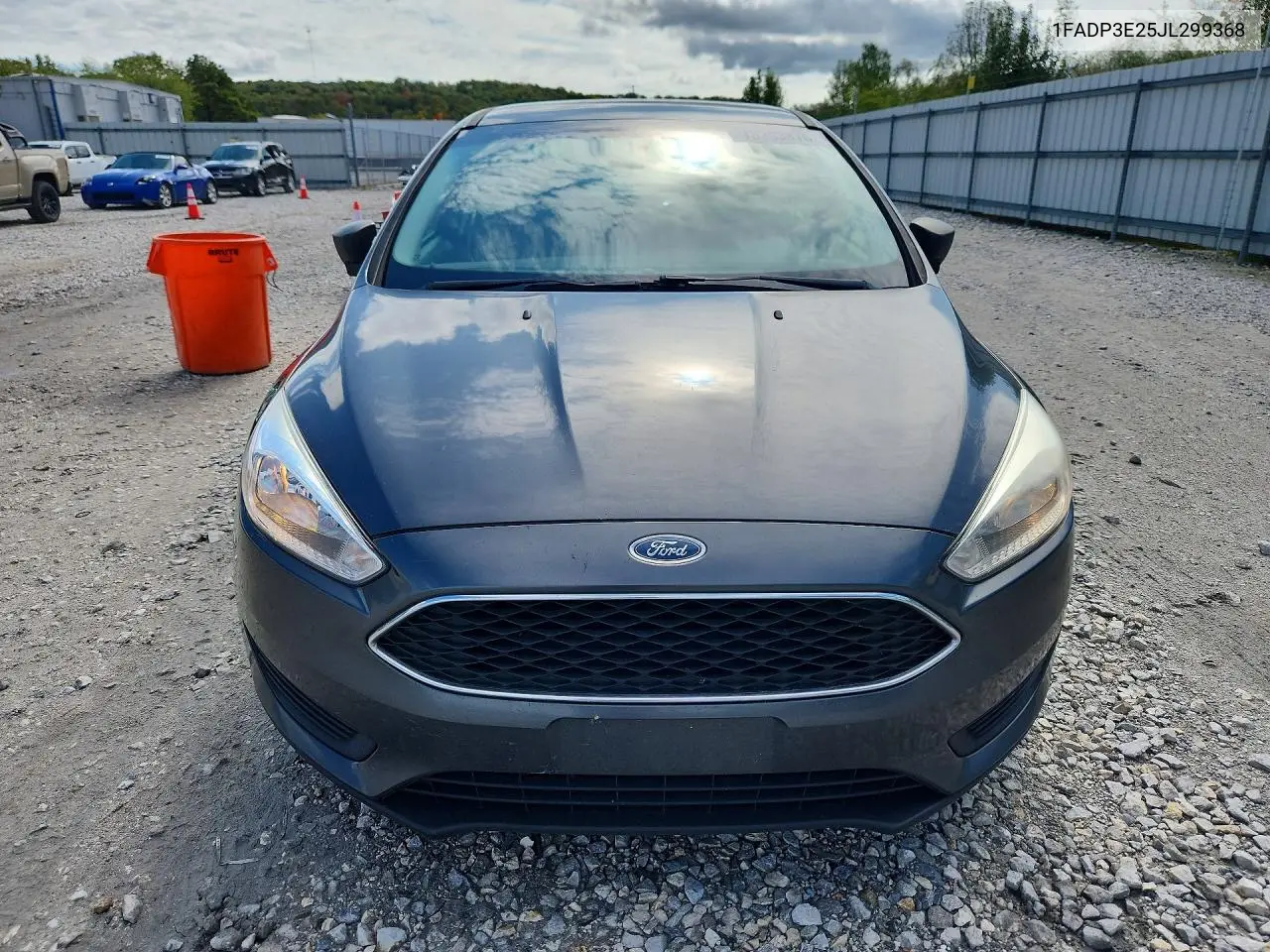 2018 FORD FOCUS VIN 1FADP3E25JL299368 — фото 5