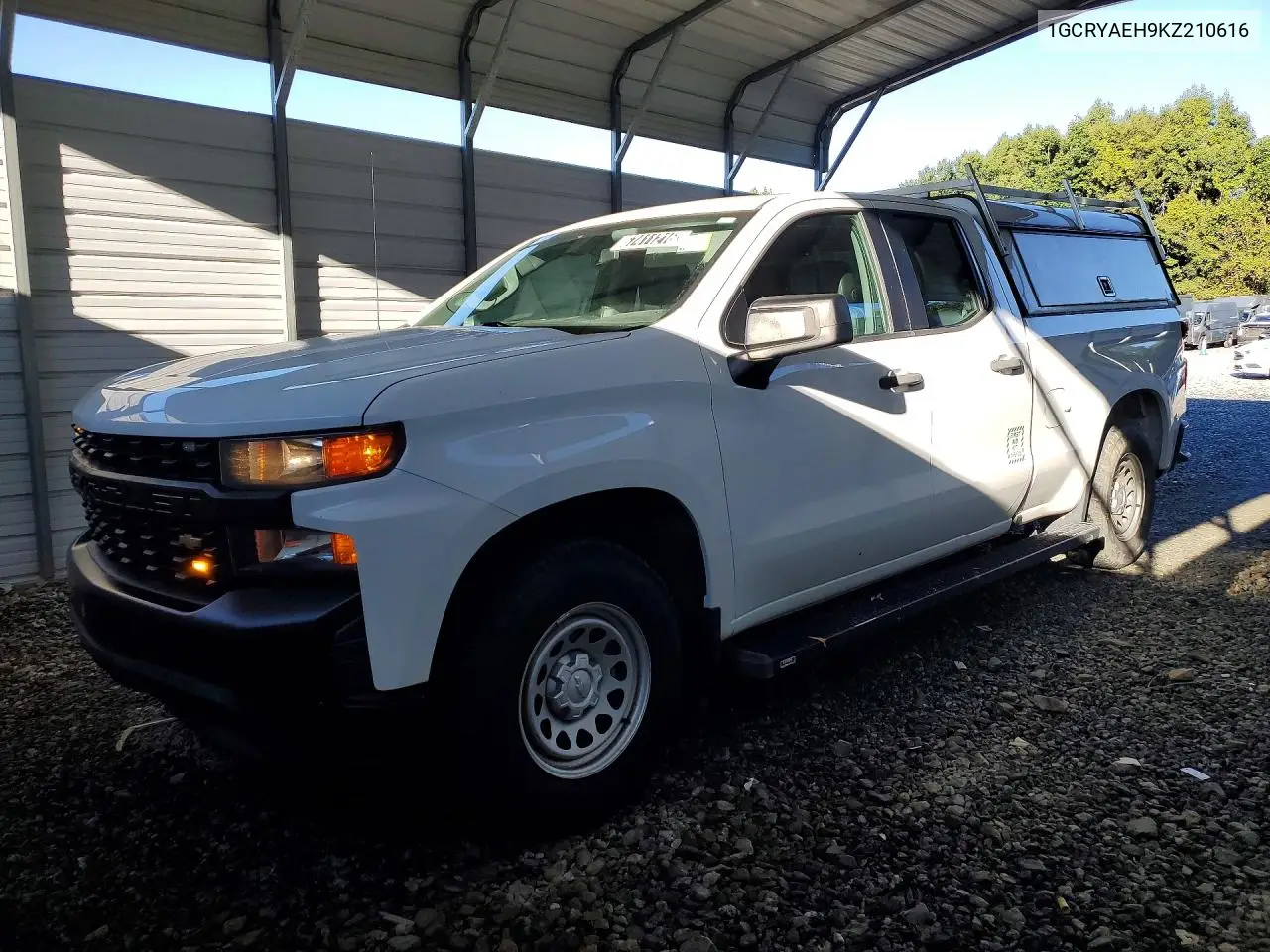 CHEVROLET SILVERADO 2019, VIN 1GCRYAEH9KZ210616