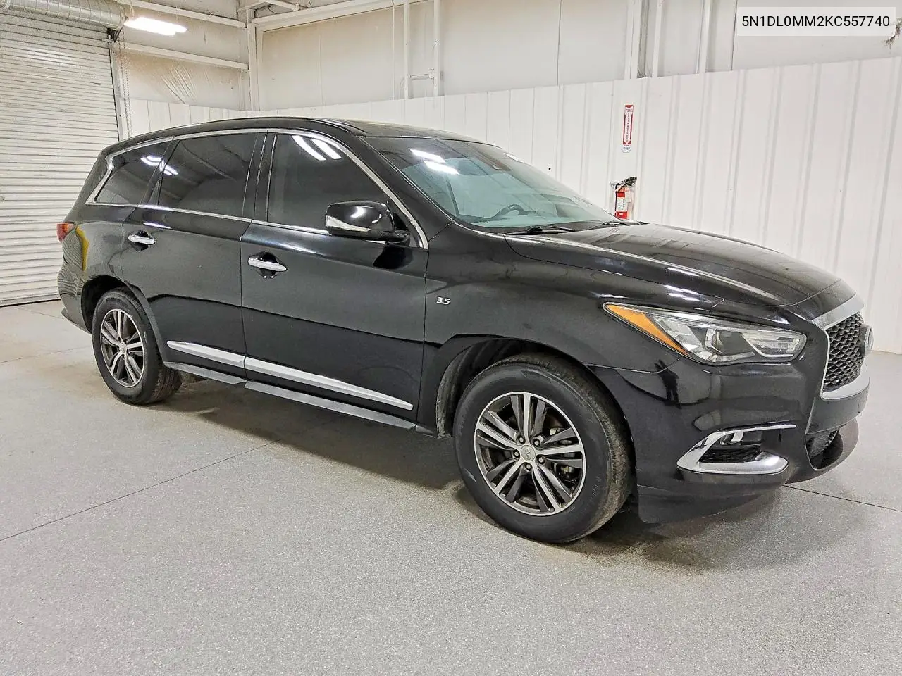 2019 INFINITI QX60 VIN 5N1DL0MM2KC557740 — фото 4