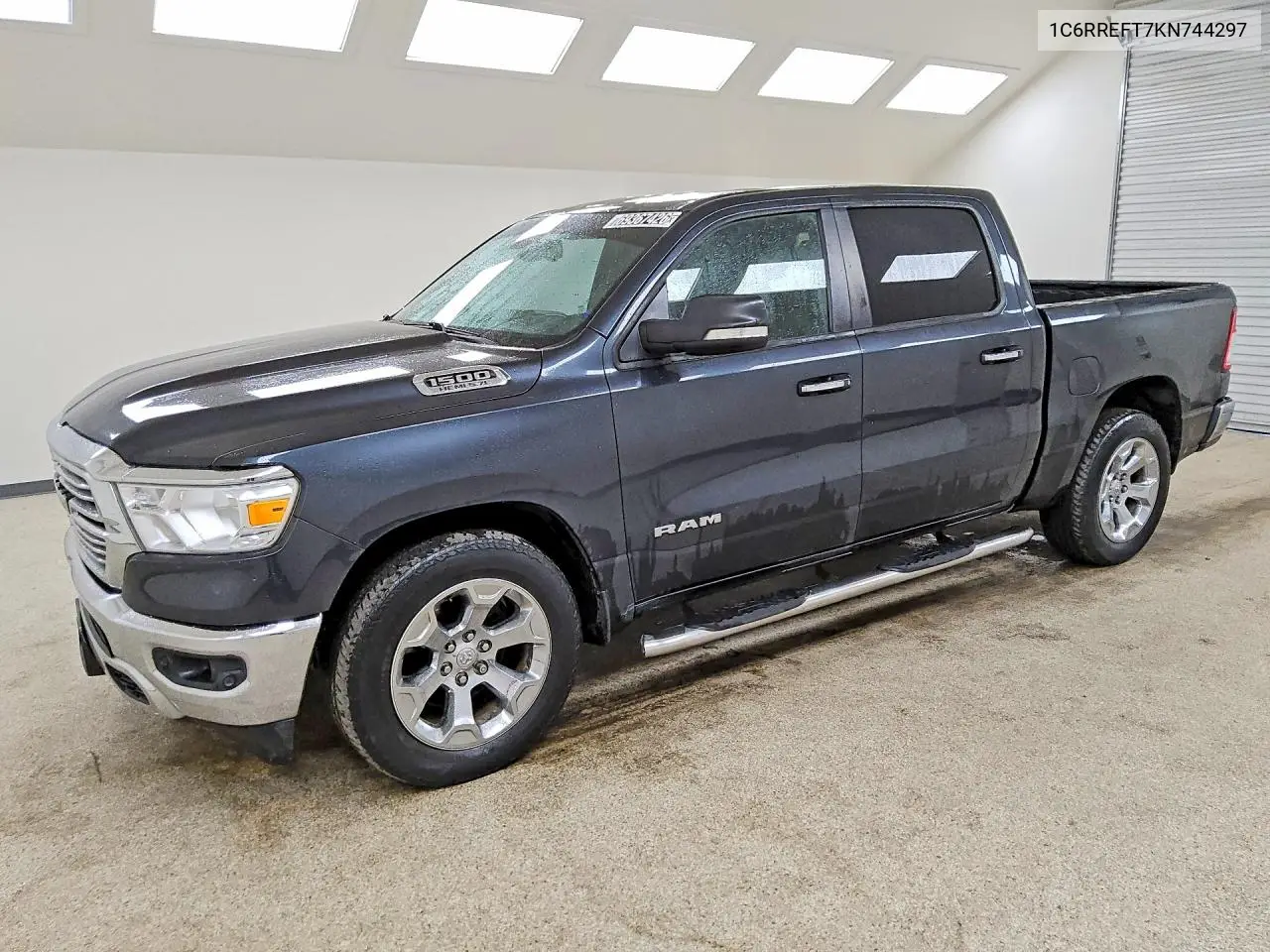 RAM 1500 2019, VIN 1C6RREFT7KN744297