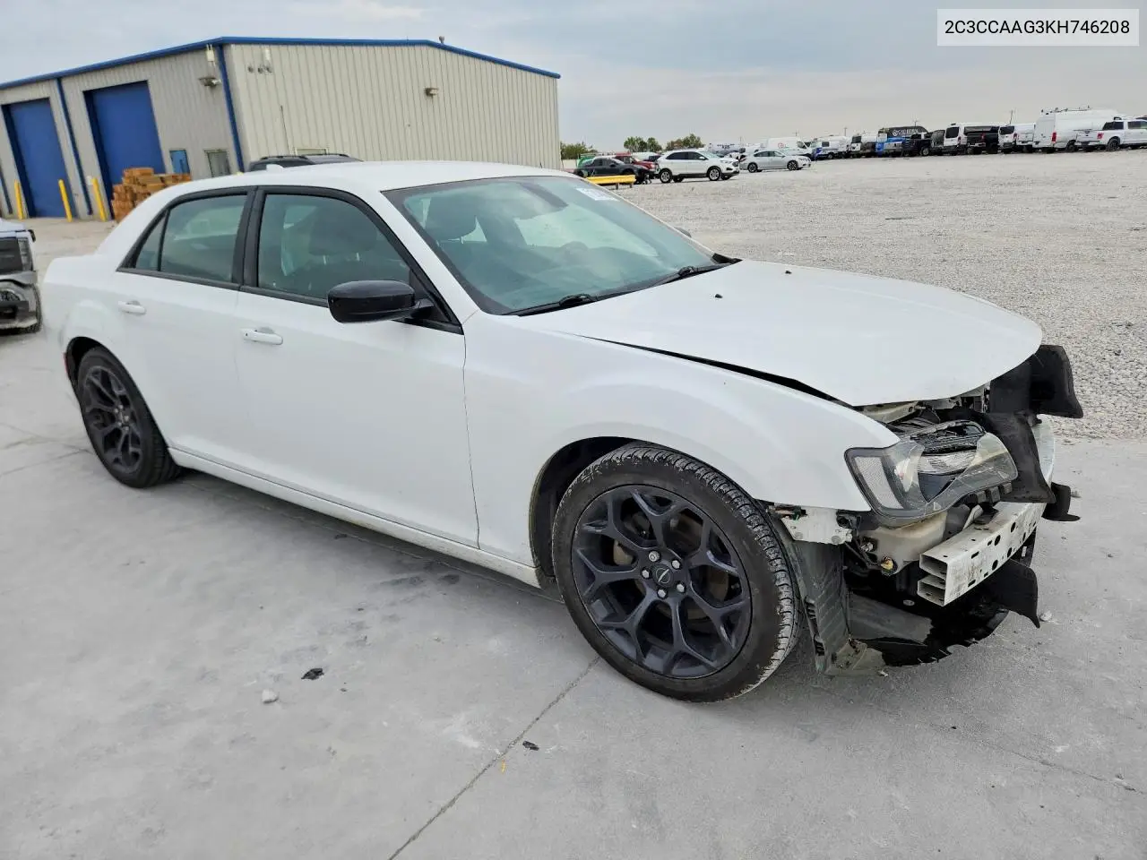 2019 CHRYSLER 300 VIN 2C3CCAAG3KH746208 — фото 4