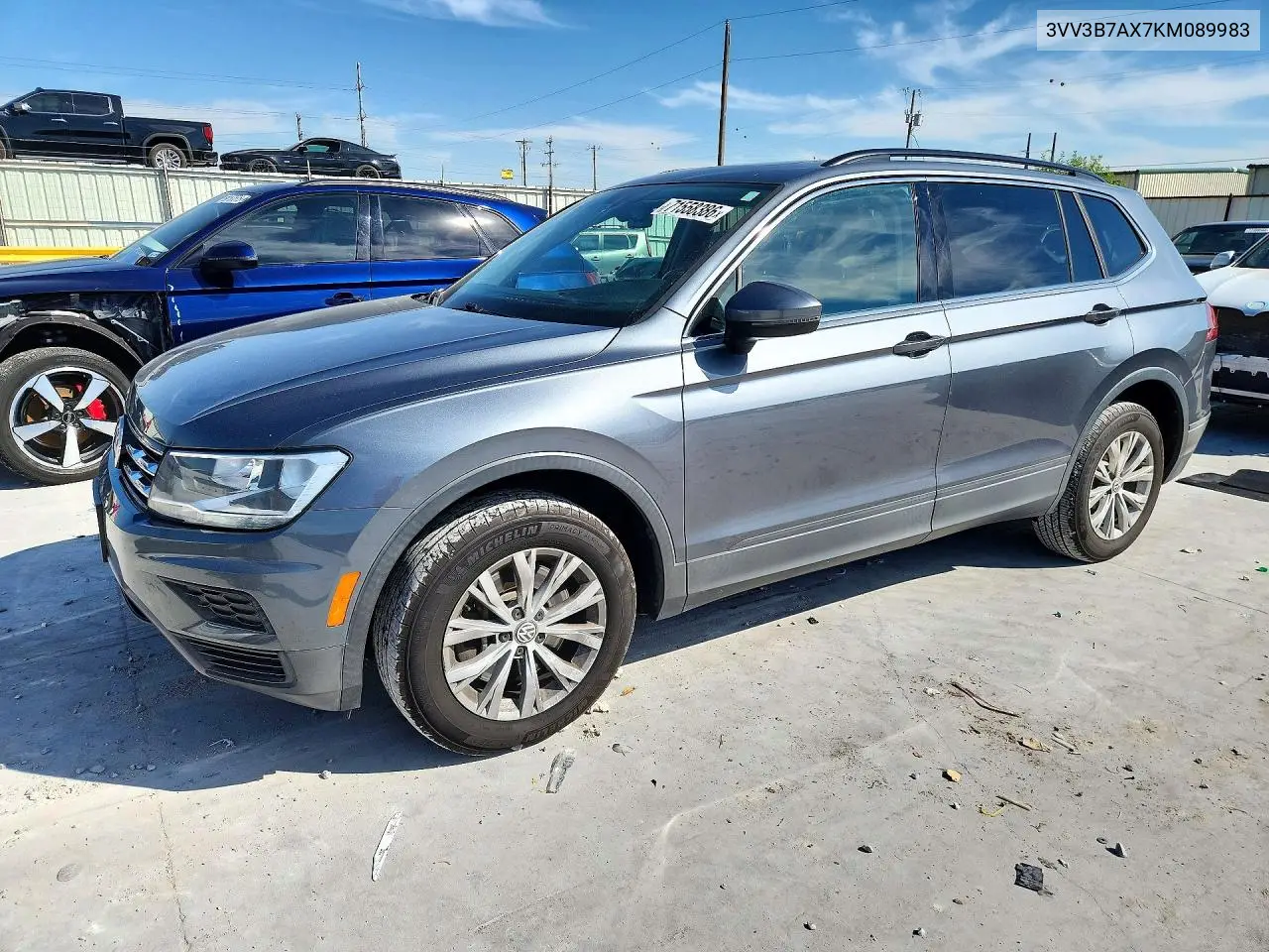 VOLKSWAGEN TIGUAN 2019, VIN 3VV3B7AX7KM089983