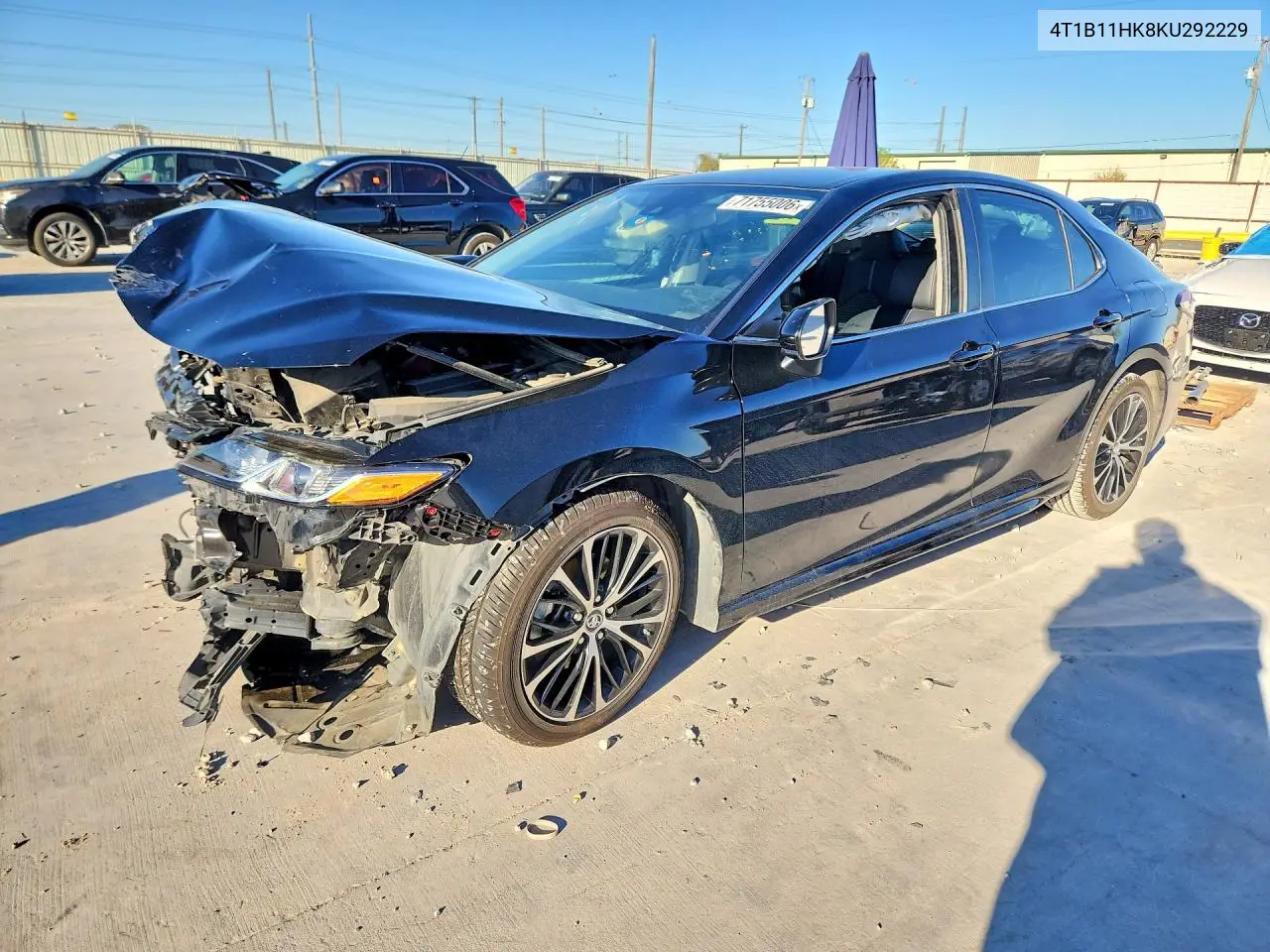 TOYOTA CAMRY 2019, VIN 4T1B11HK8KU292229