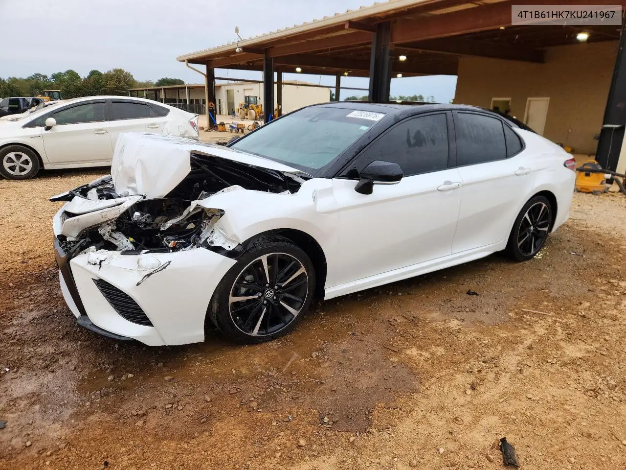 TOYOTA CAMRY 2019, VIN 4T1B61HK7KU241967