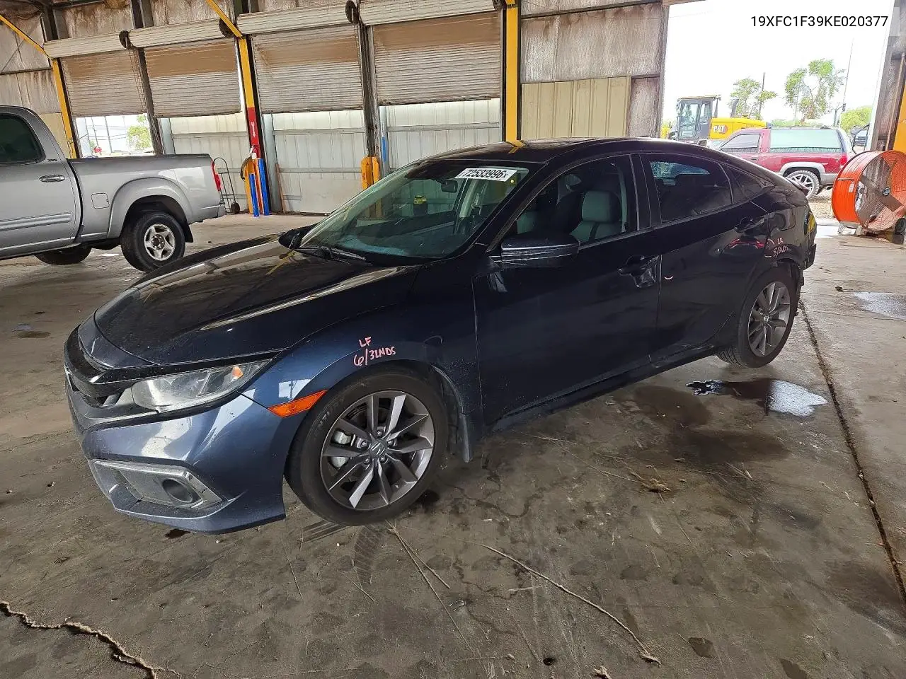 HONDA CIVIC 2019, VIN 19XFC1F39KE020377