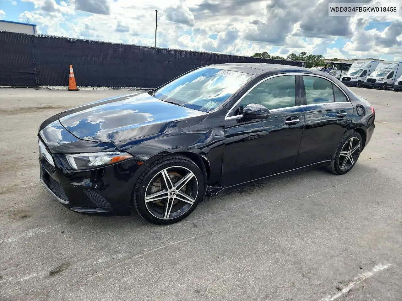MERCEDES A-KLASSE 2019, VIN WDD3G4FB5KW018458