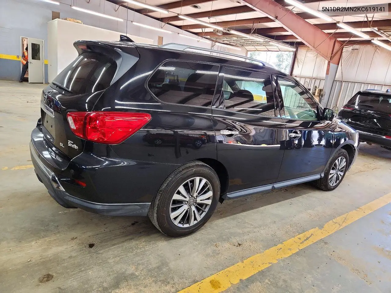 2019 NISSAN PATHFINDER VIN 5N1DR2MN2KC619141 — фото 3