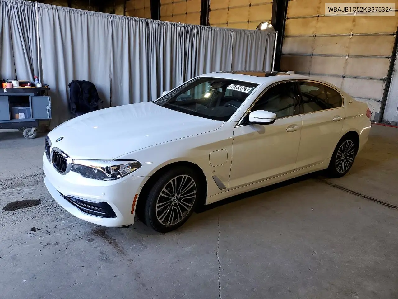 BMW 5ER 2019, VIN WBAJB1C52KB375324
