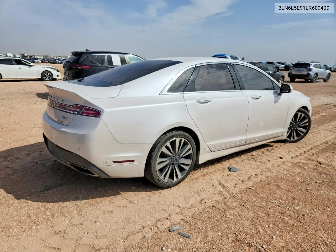 2020 LINCOLN MKZ VIN 3LN6L5E91LR609409 — фото 3
