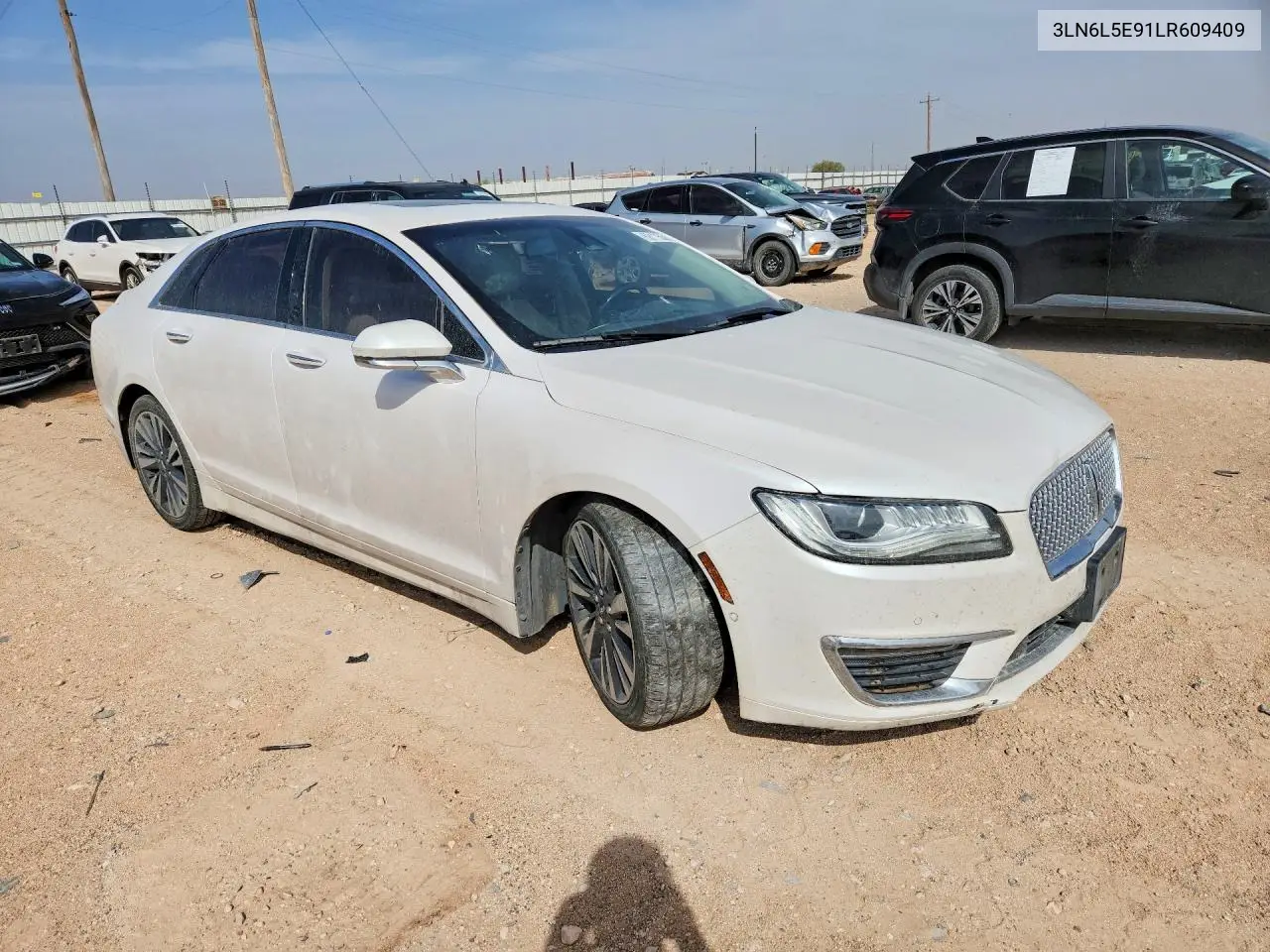 2020 LINCOLN MKZ VIN 3LN6L5E91LR609409 — фото 4