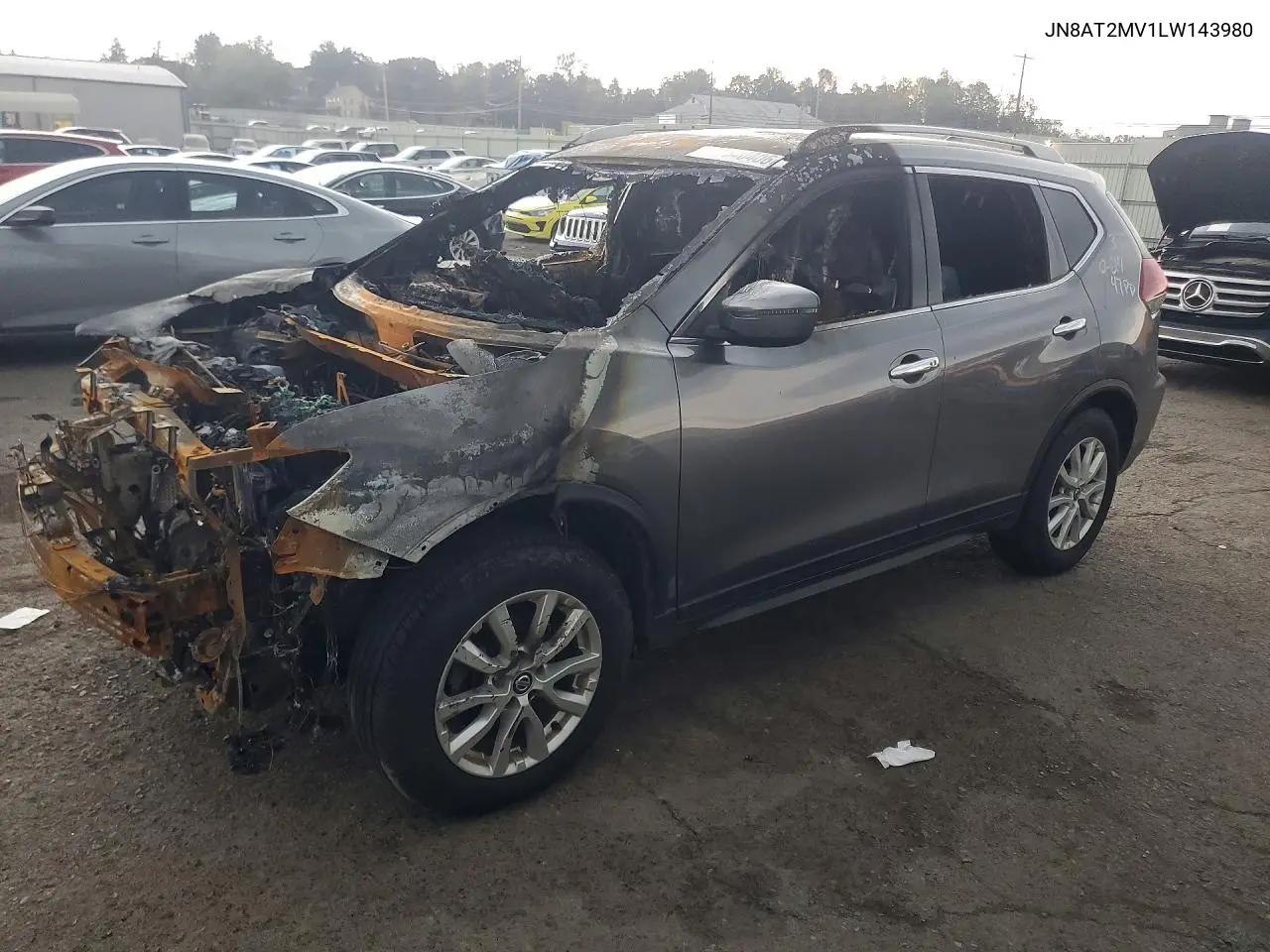 NISSAN ROGUE 2020, VIN JN8AT2MV1LW143980