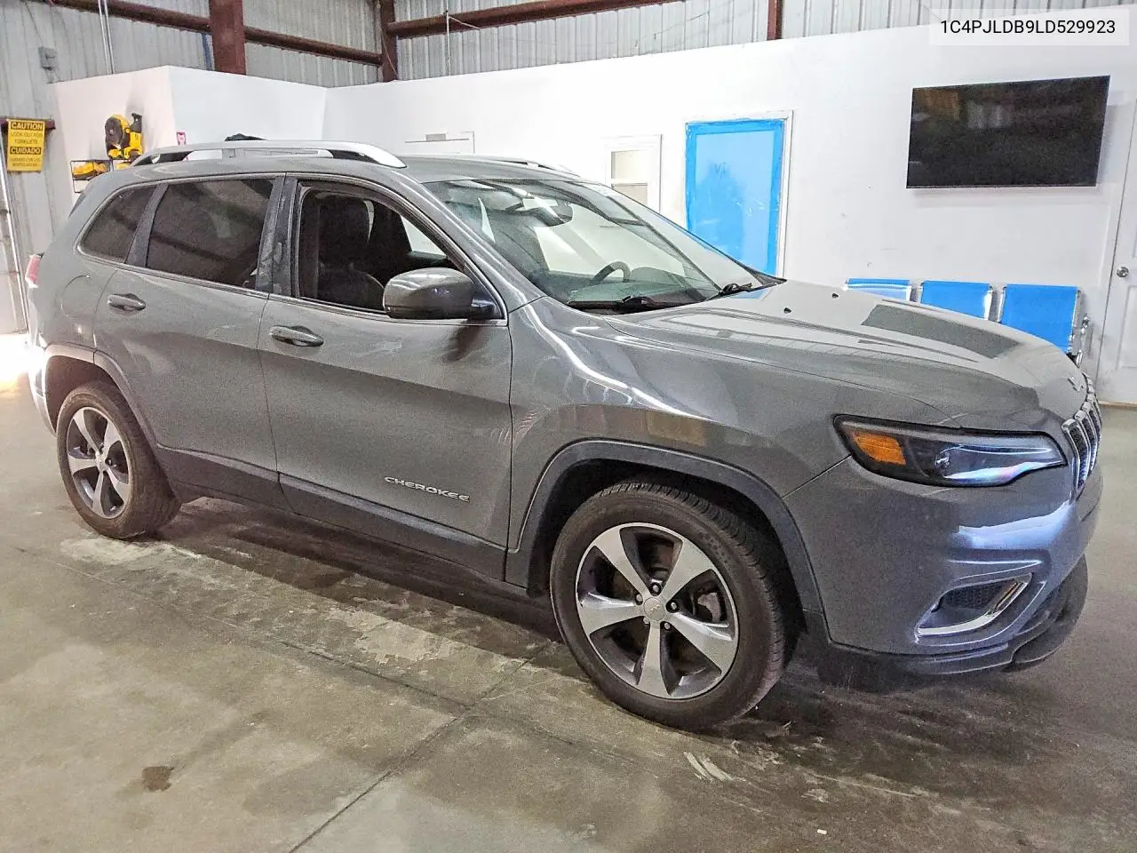 2020 JEEP CHEROKEE VIN 1C4PJLDB9LD529923 — фото 4