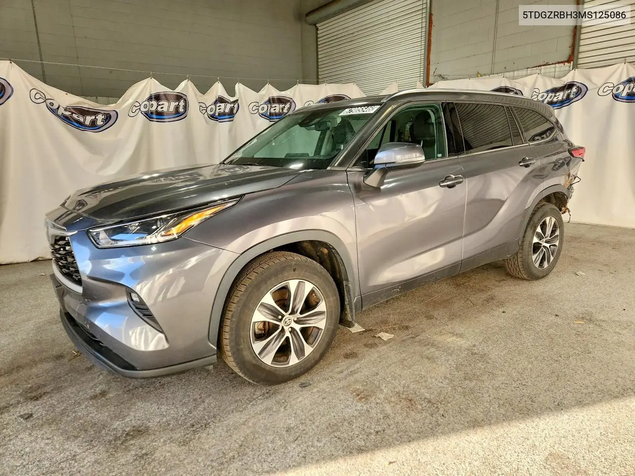 TOYOTA HIGHLANDER 2021, VIN 5TDGZRBH3MS125086