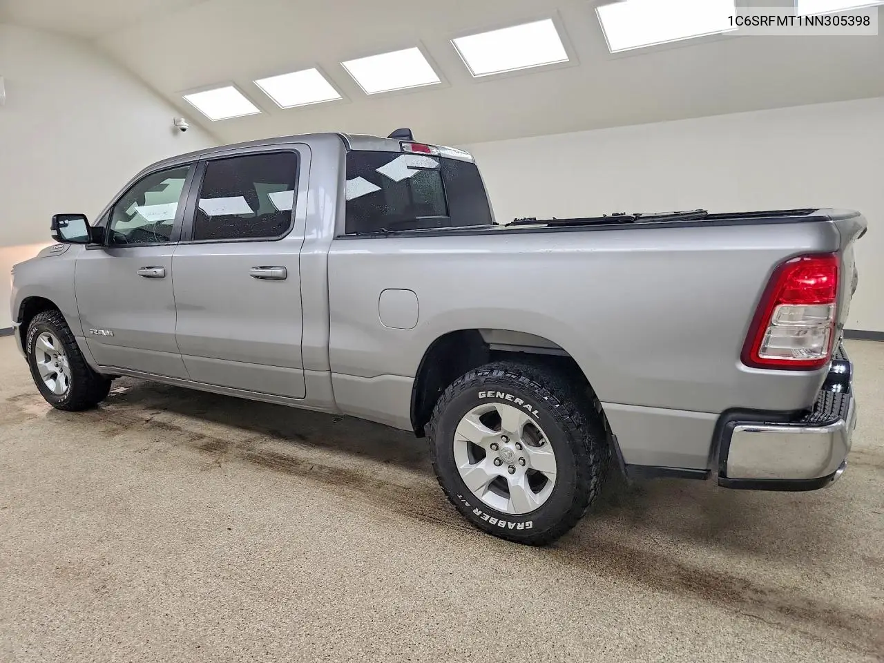 RAM 1500 2022, VIN 1C6SRFMT1NN305398