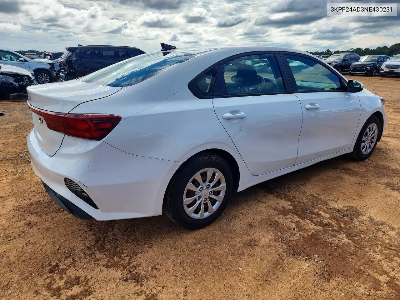 2022 KIA FORTE VIN 3KPF24AD3NE430231 — фото 3