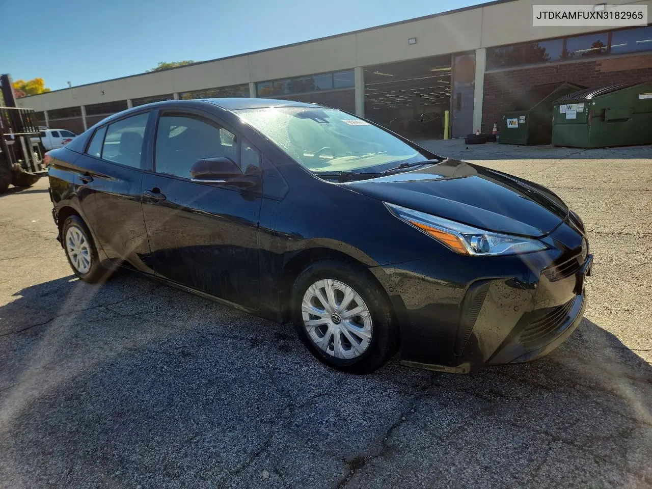 2022 TOYOTA PRIUS VIN JTDKAMFUXN3182965 — фото 4