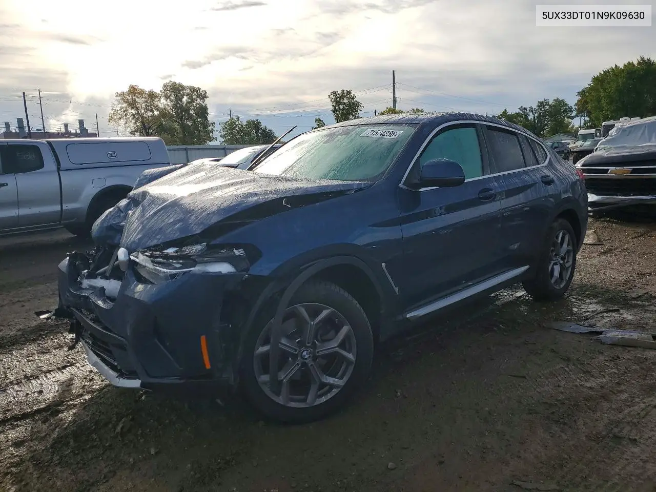 BMW X4 2022, VIN 5UX33DT01N9K09630