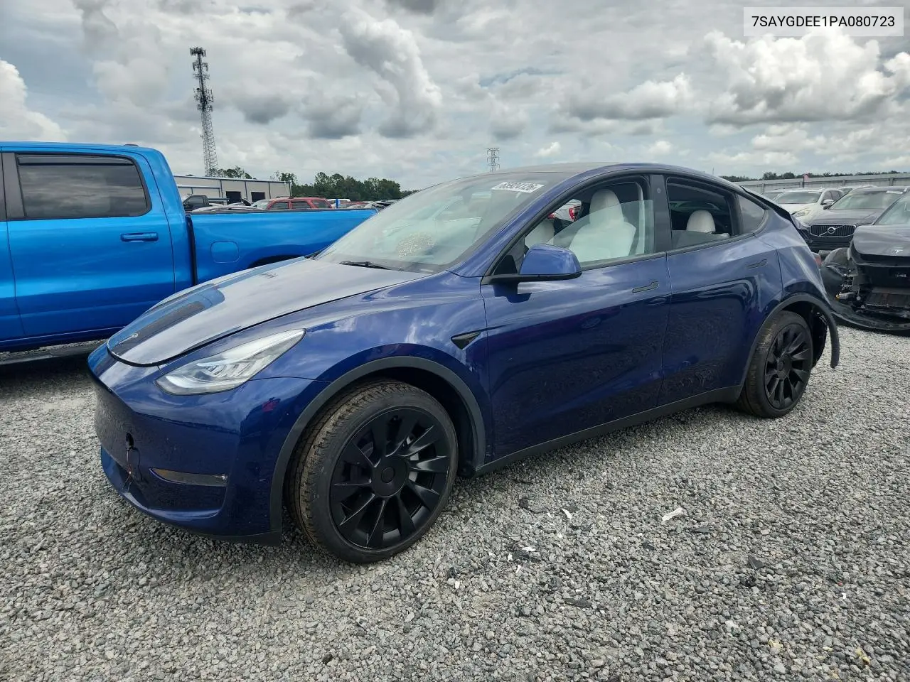 TESLA MODEL Y 2023, VIN 7SAYGDEE1PA080723