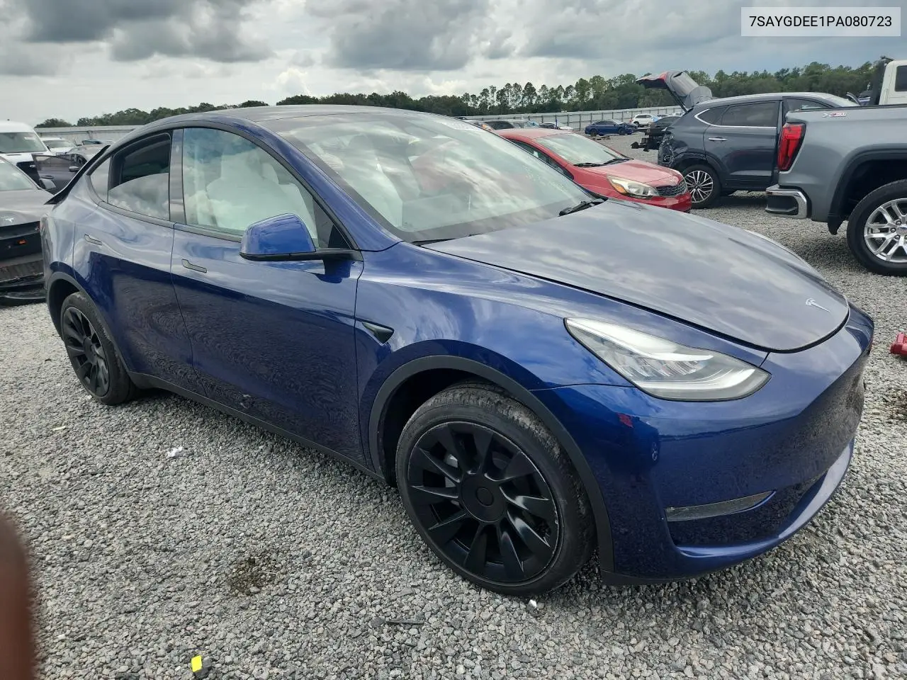 2023 TESLA MODEL Y VIN 7SAYGDEE1PA080723 — фото 4