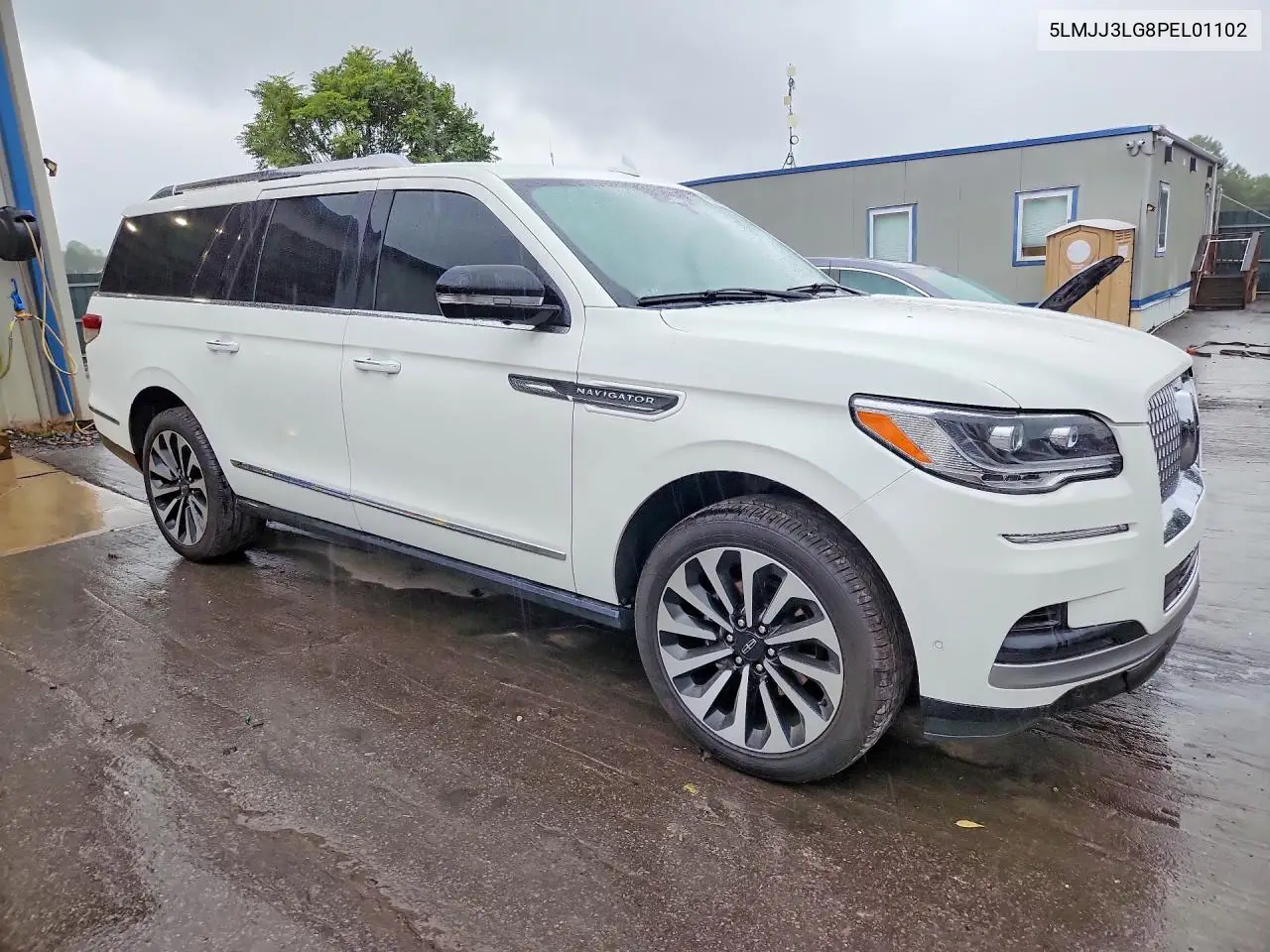 2023 LINCOLN NAVIGATOR VIN 5LMJJ3LG8PEL01102 — фото 4