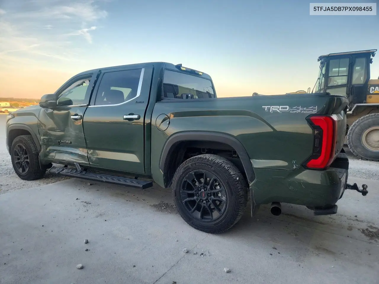 2023 TOYOTA TUNDRA VIN 5TFJA5DB7PX098455 — фото 2